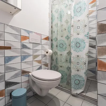 Apartament All Saint's - Blisko Centrum, Wyspy - By Spaceapart